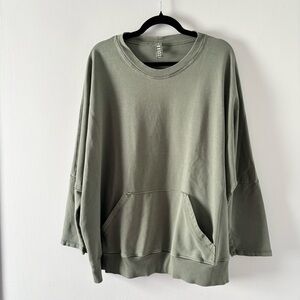 Ischiko OSKA Oversized Crew Pullover Sweater Pouch Pocket Soft Knit Green